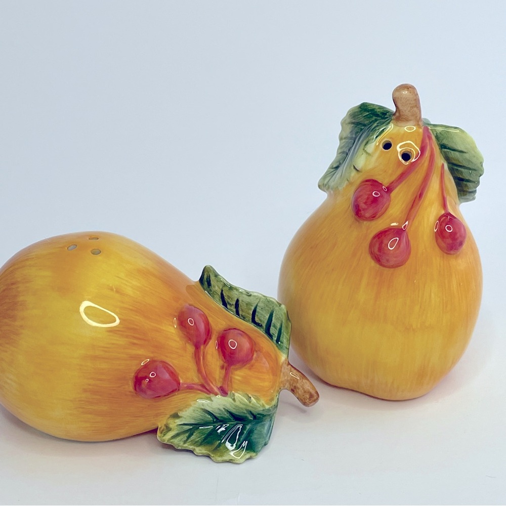 Fitz and Floyd Partridge Salt & Pepper Shakers – Holiday Ceramic Set w/ Box
